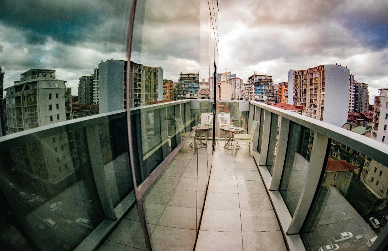 Hotel Green Glass Batumi Eksteriør bilde