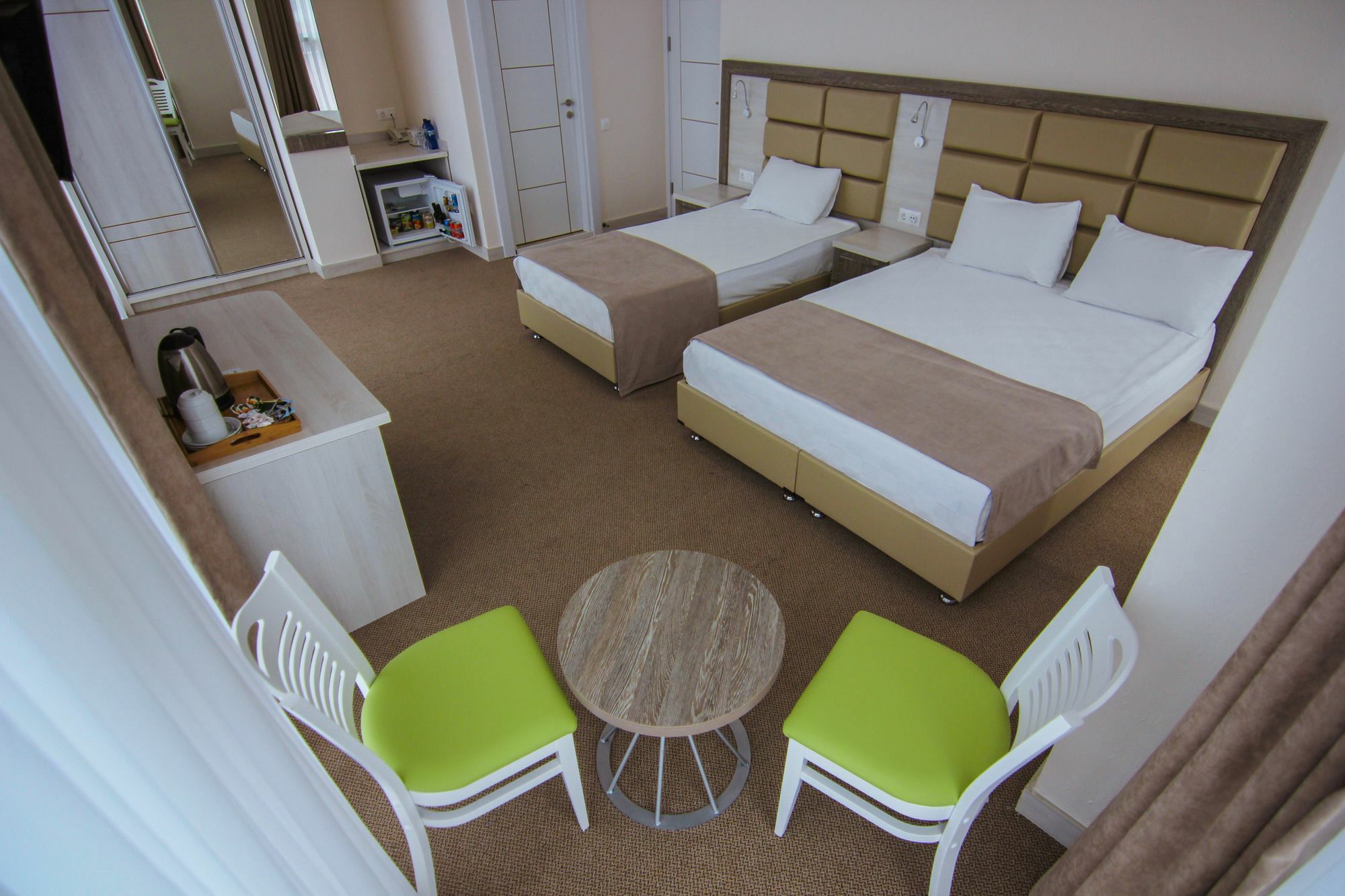 Hotel Green Glass Batumi Eksteriør bilde